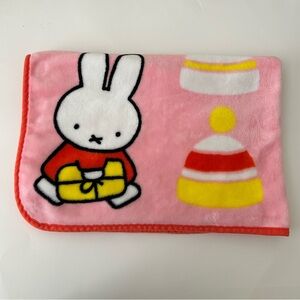 Miffy mini blanket